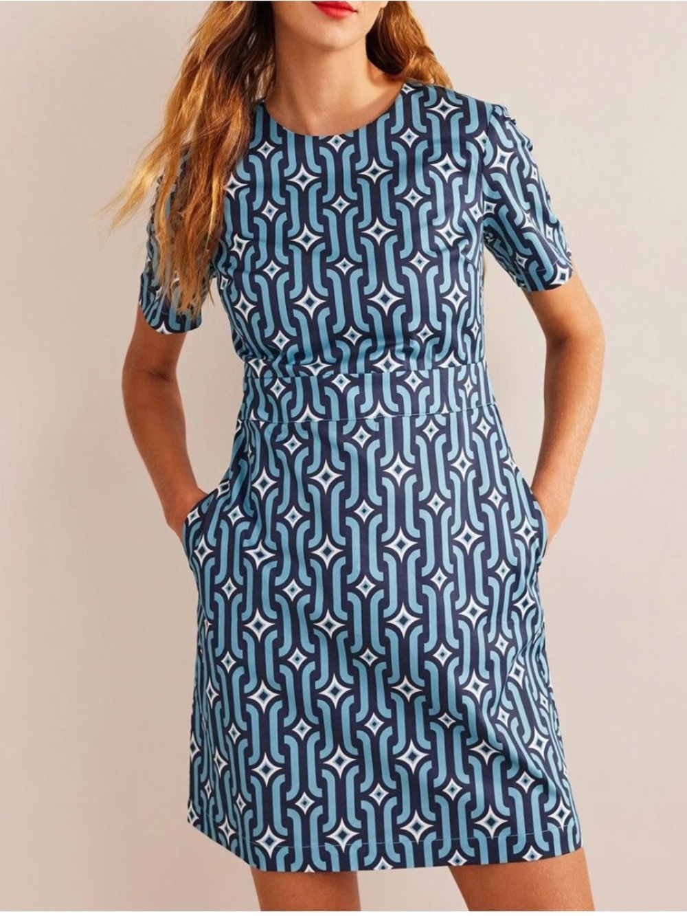 Boden Blue/White Cotton Mini Shift
Geographic Print Short Sleeve Dress